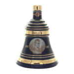 Bell’s Decanter Christmas 2004 â Bell's whisky bottle