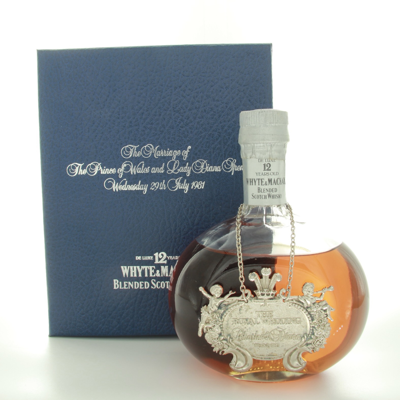 Whyte & Mackay 12 Year Old Royal Wedding Decanter 2011 75cl 40% Scotland Whisky