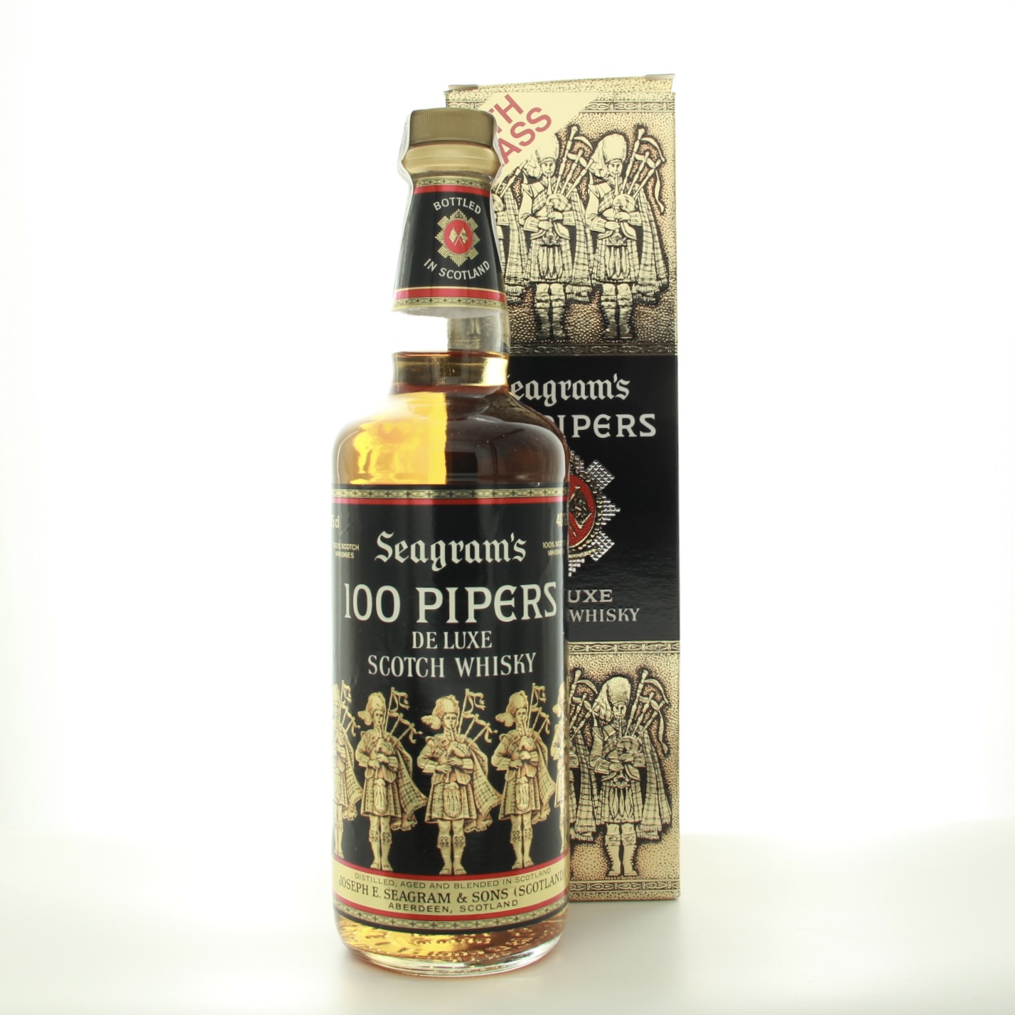 Seagram’s 100 Pipers De Luxe 75cl 1970s 75cl 40% Scotland Whisky 